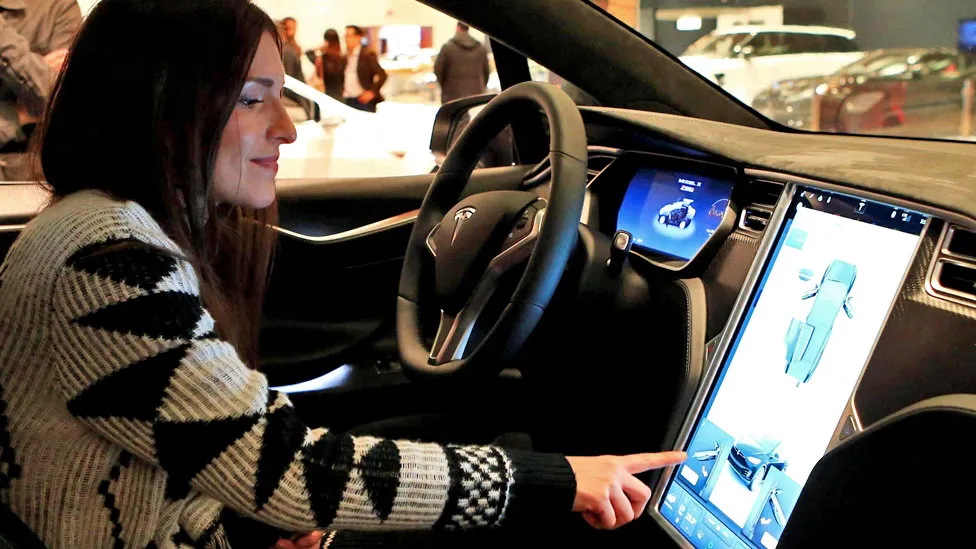 Tesla autopilot recall