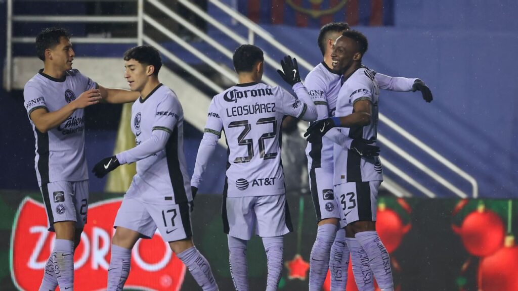 Barcelona vs Club América