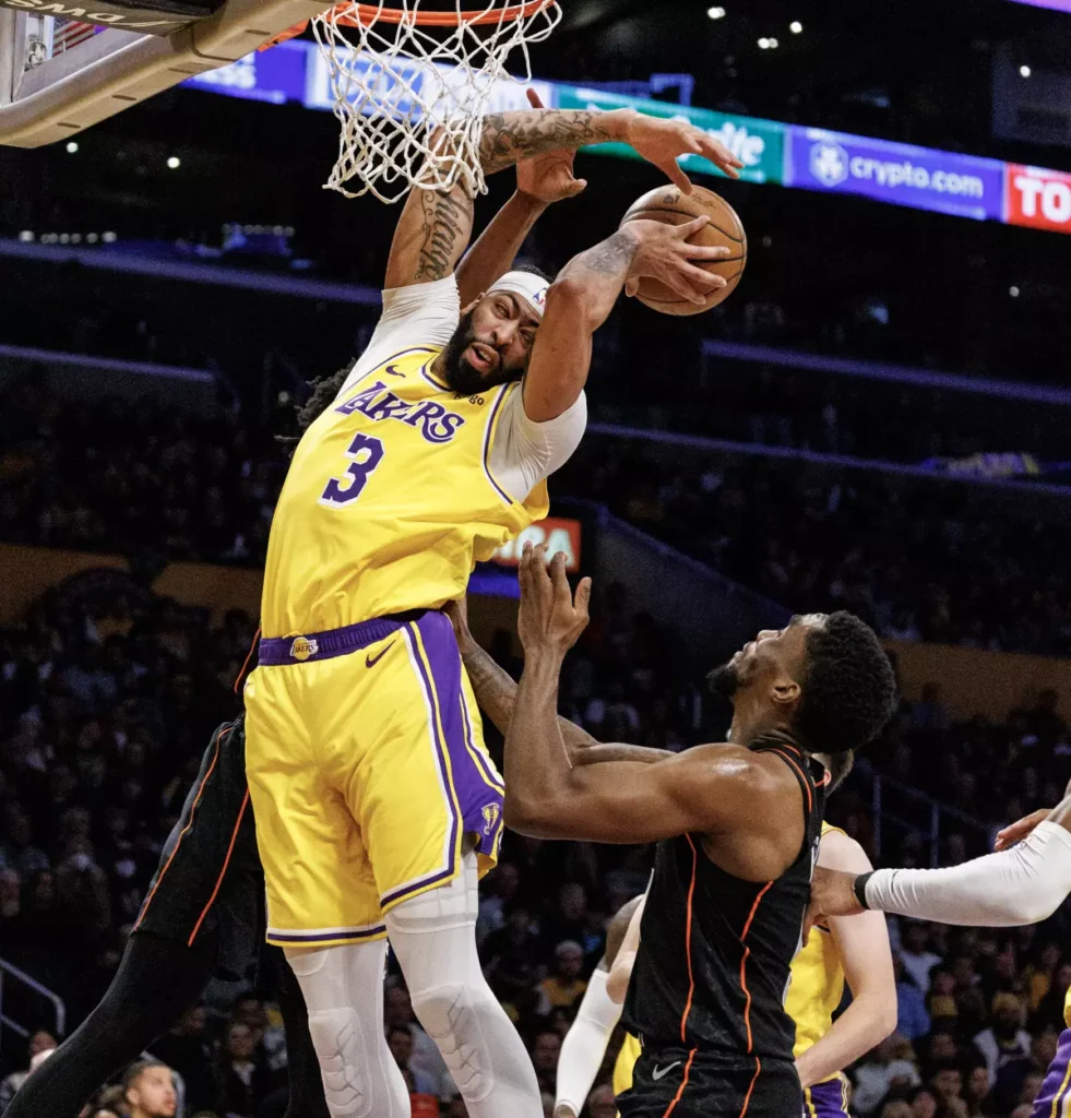 lakers vs pistons